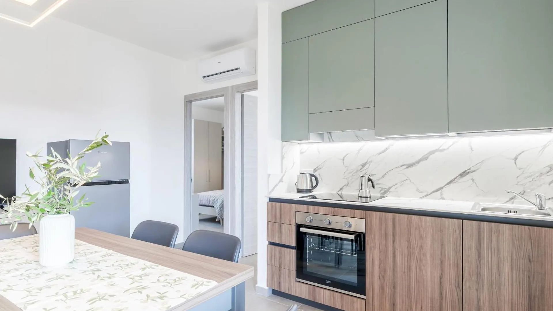 Caesar Apartment - Regarda Travel Lazise