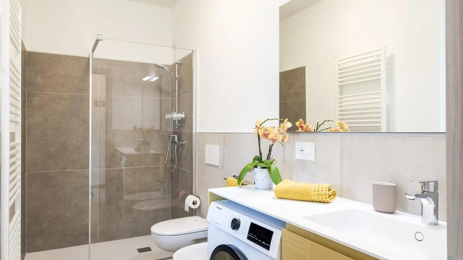 Caesar Apartment - Regarda Travel Lazise 0*,  Italy